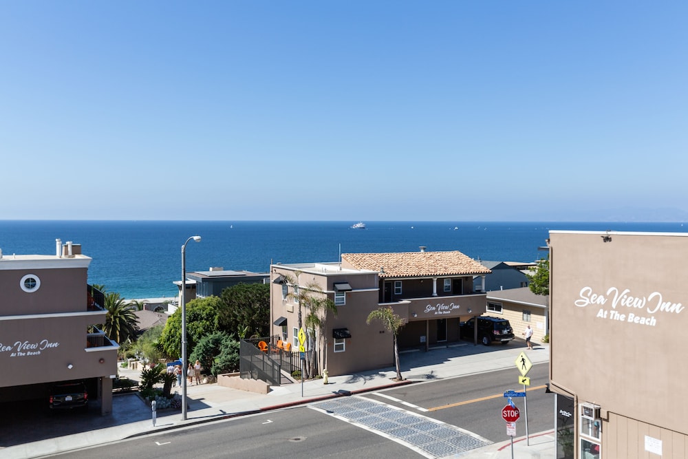 The Sea View Inn At The Beach 34/50