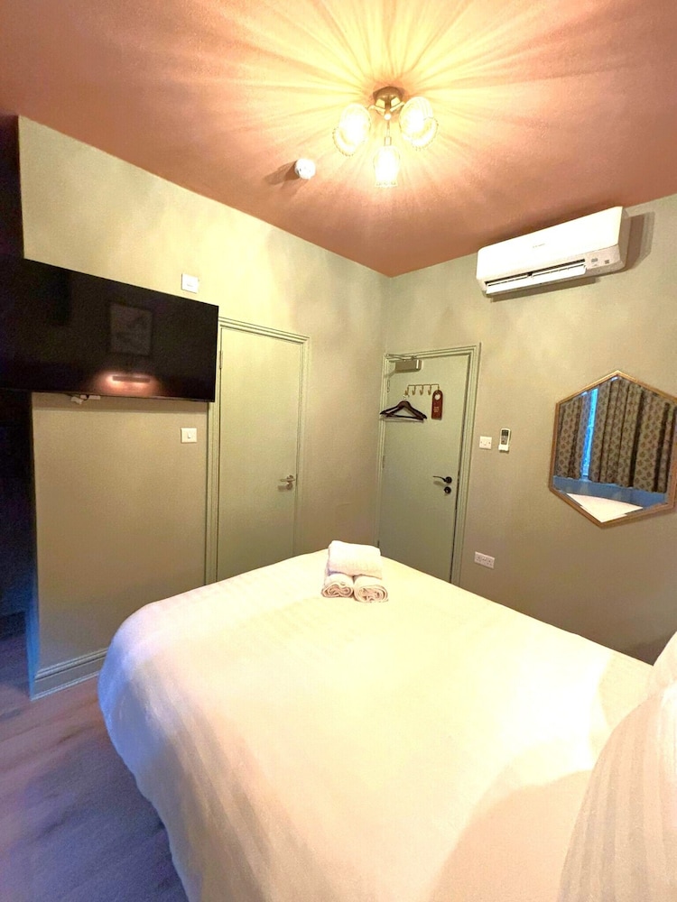 Norfolk Inn Paddington Hotel 42/50