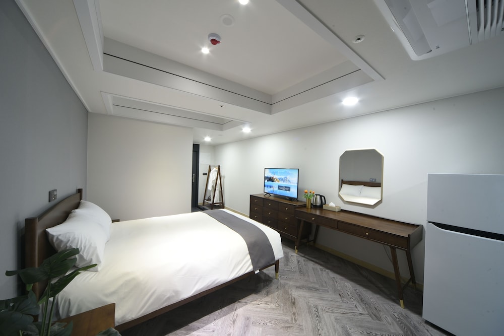 Haeundae Central Hotel 10/32