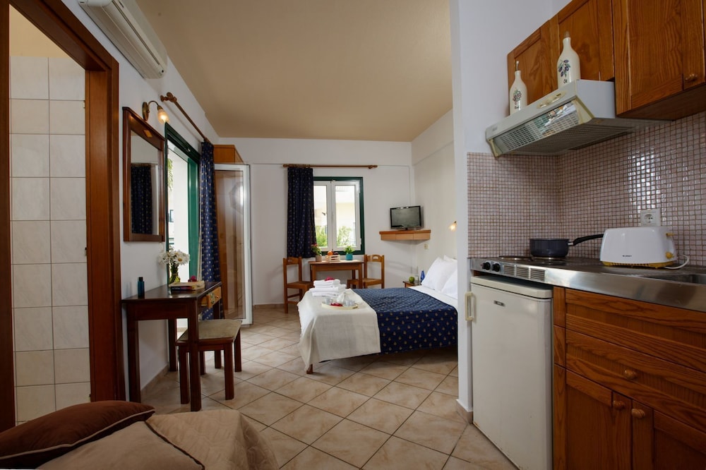 Panorama Hotel Stalis 50/50