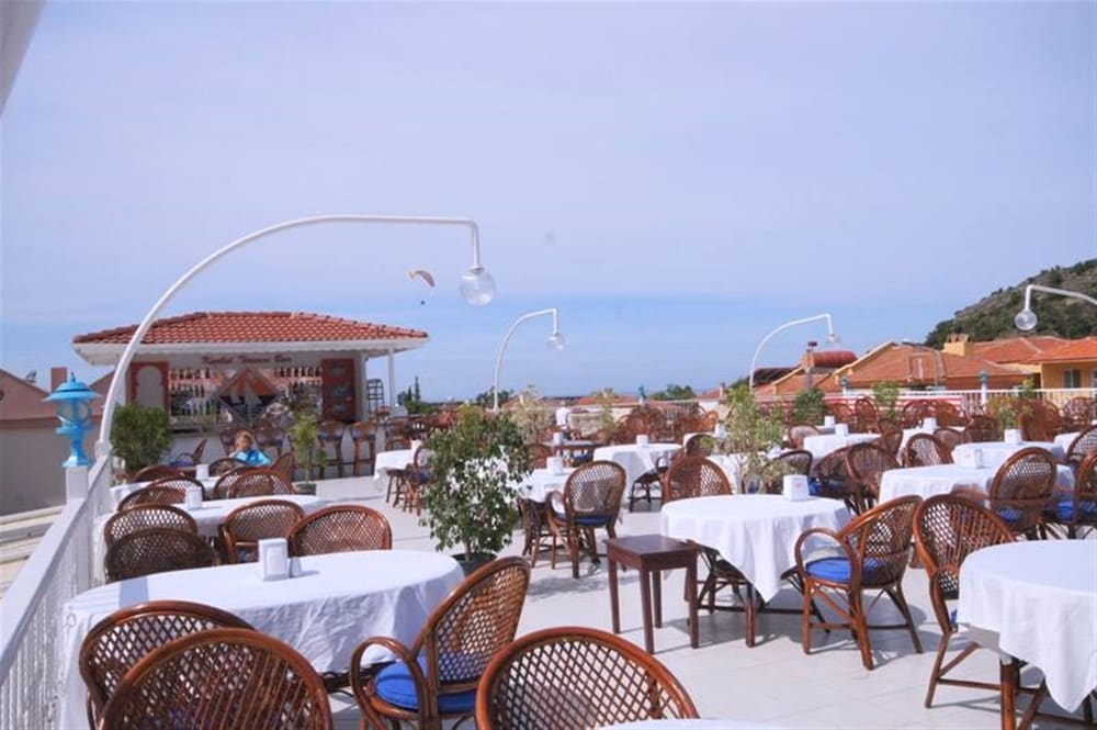 Hotel Karbel 32/50