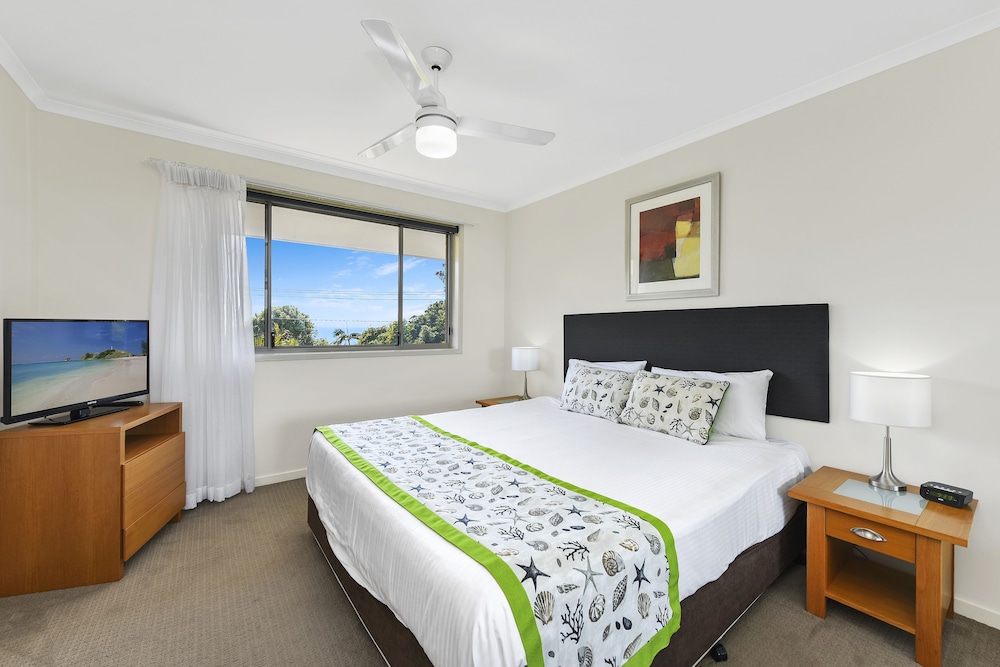 2 BEDROOMS, PREMIER, APARTMENT, KING AND TWIN BEDS