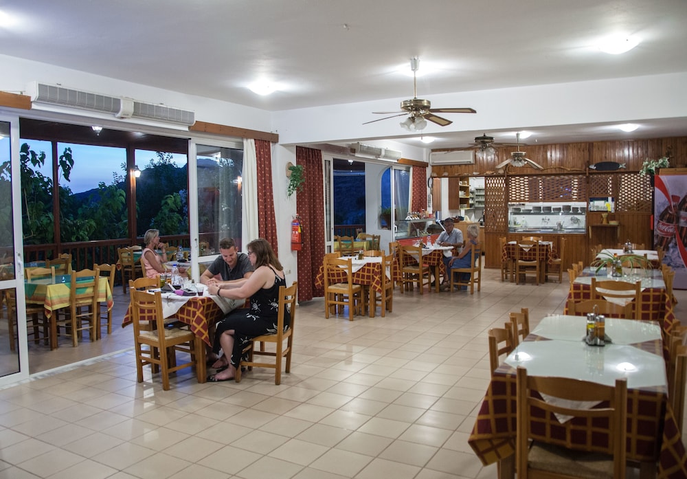 Ammoudi Hotel 28/45