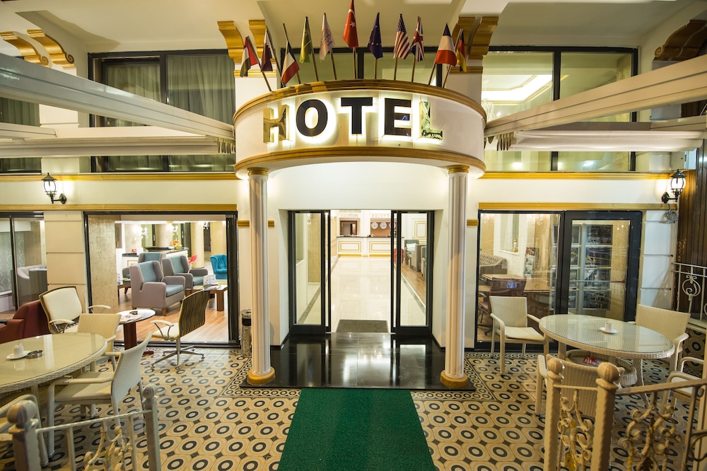 Huzur Thermal Hotel 40/50