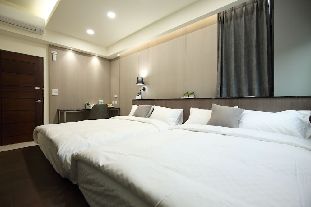 52 travelers home 5/41