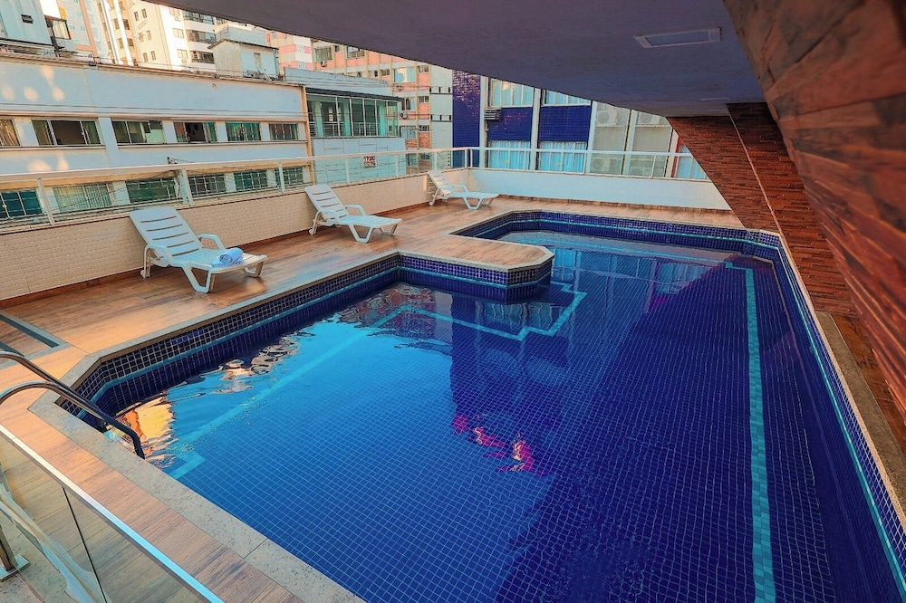 Hotel dos Acores 50/64