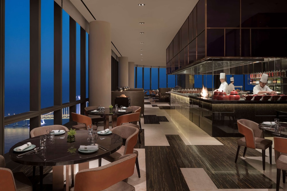 Grand Hyatt Dalian 54/67