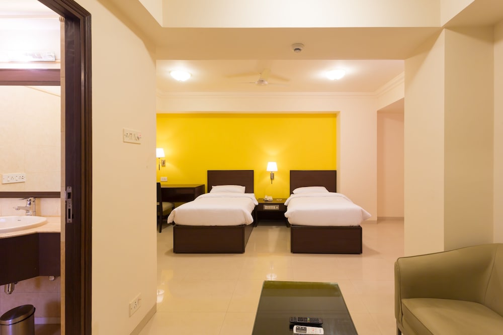 Ginger Hotel Thane 24/45