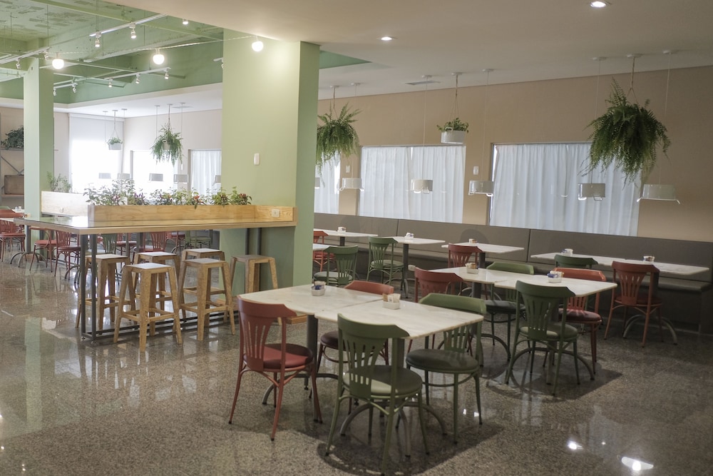 Hotel Nacional Inn Curitiba Santa Felicidade 96/105