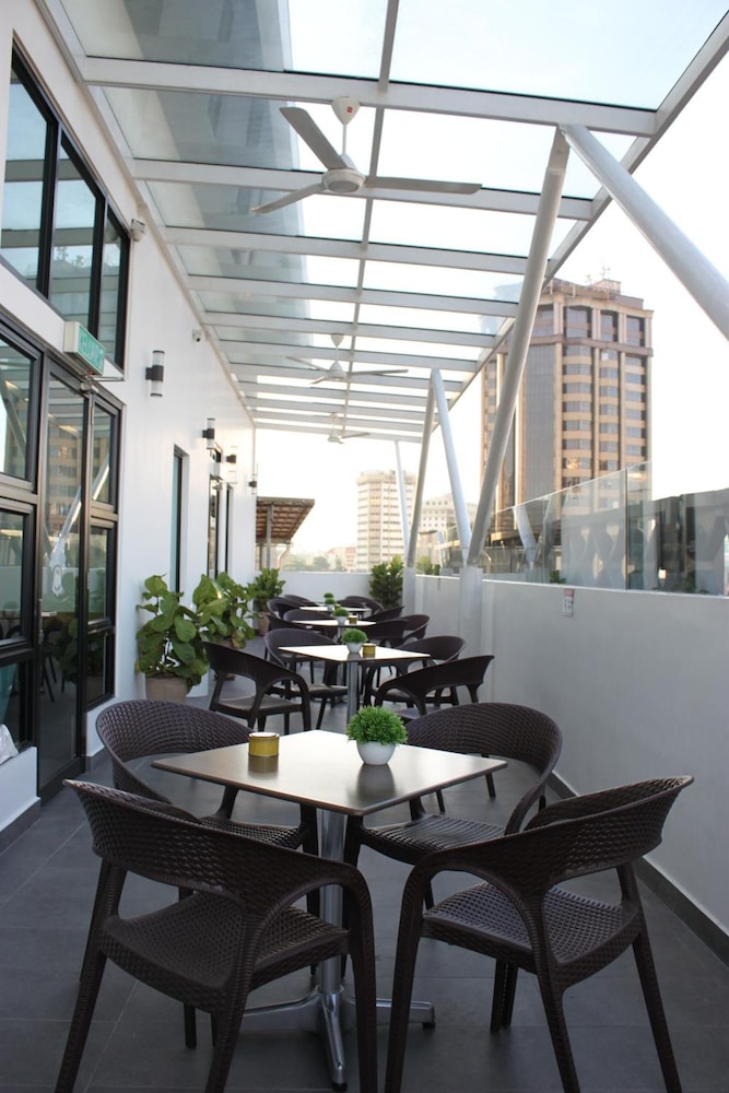 Big M Hotel 29/44