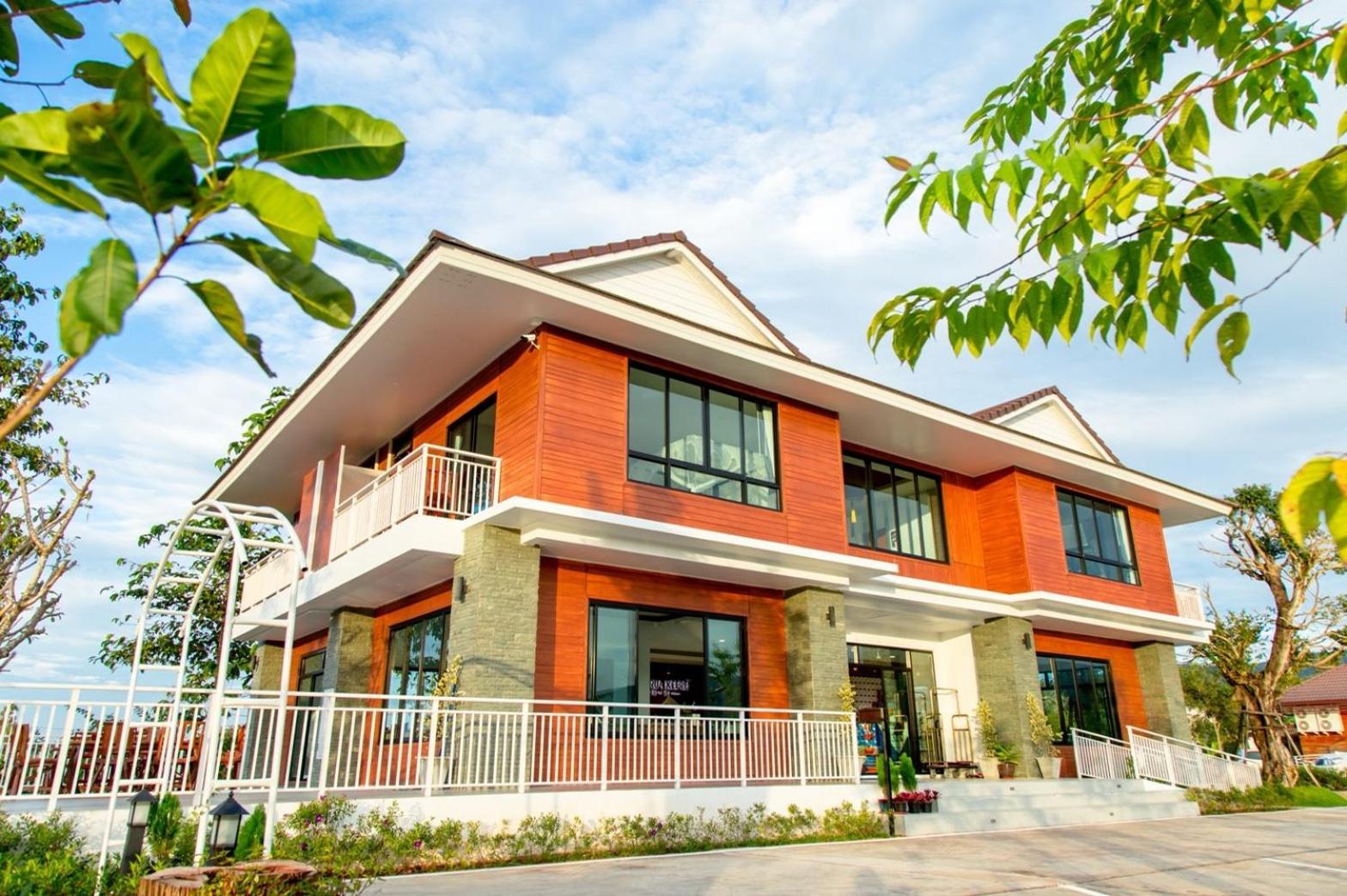 Phuruakeeree Resort 3/75