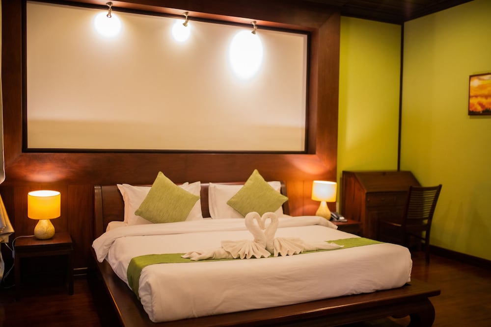 Sada Hotel 11/50