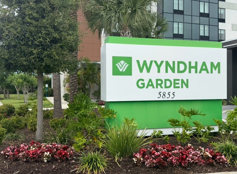 Wyndham Garden Orlando Universal I Drive 7/69