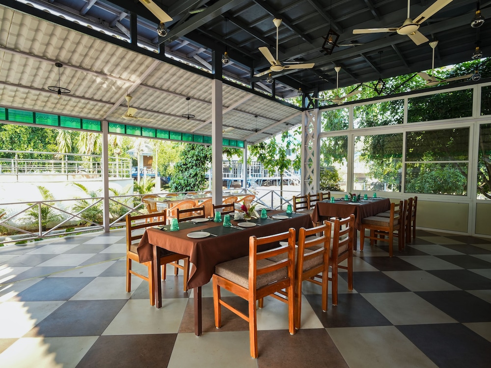 MGM Whispering Winds Yelagiri 41/60