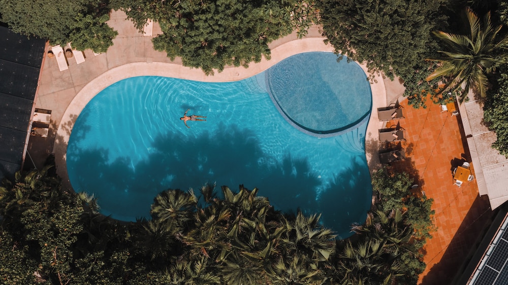 Cala Luna Boutique Hotel and Villas 56/86
