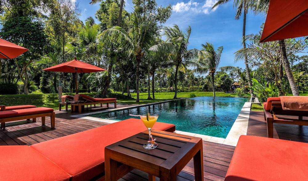 Villa Sabandari 36/50