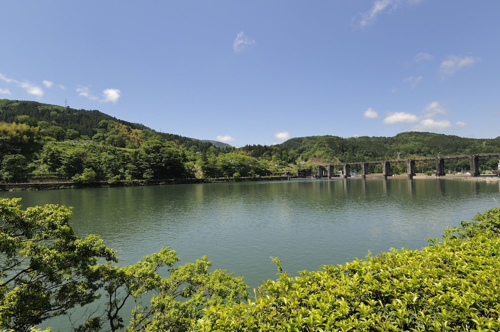 River Retreat Garaku 41/46