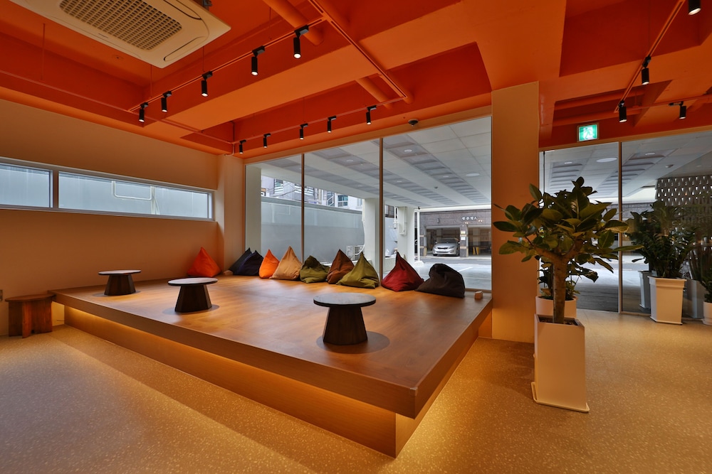 Gyeongju Hotel Gonggan 30/50