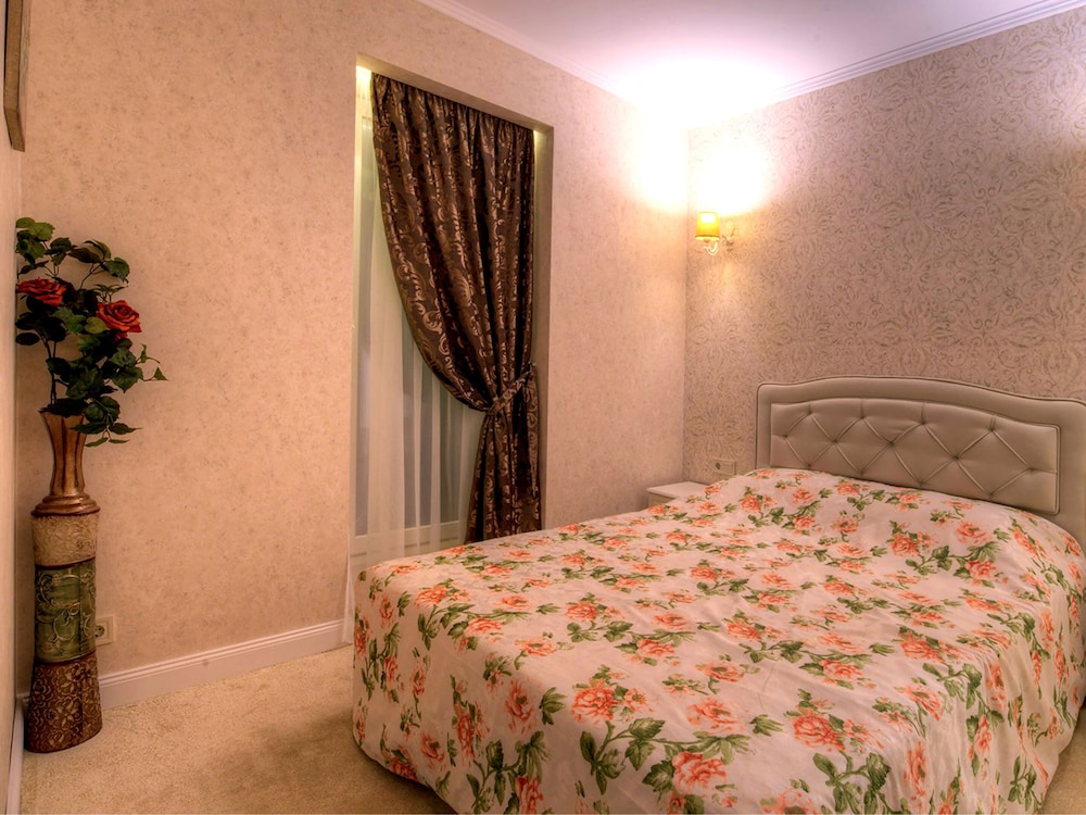 Family Hotel Agoncev 9/41