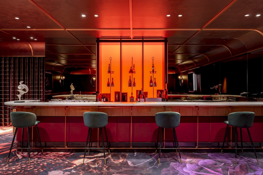 Voco Dubai Monaco The Heart of Europe 32/47
