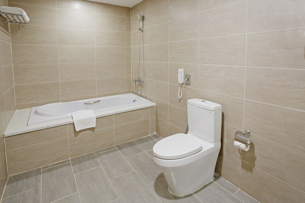Muong Thanh Grand Saigon Centre Hotel 15/71