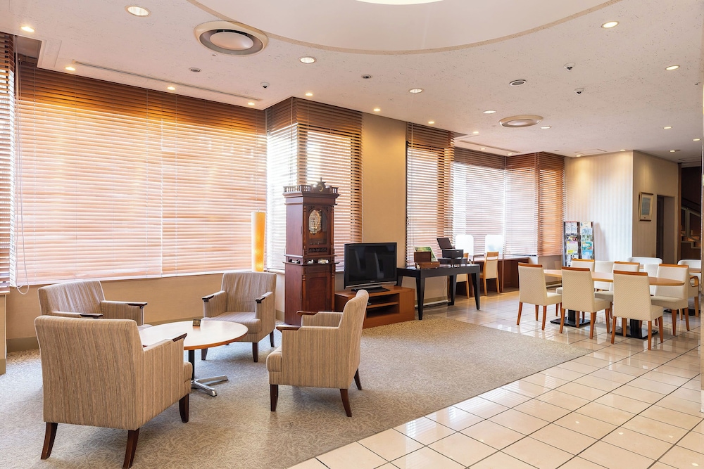 Alpico Plaza Hotel 44/49