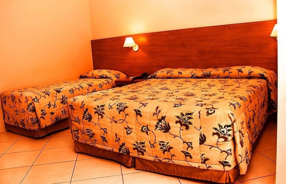 Lazuli Hotel 17/40