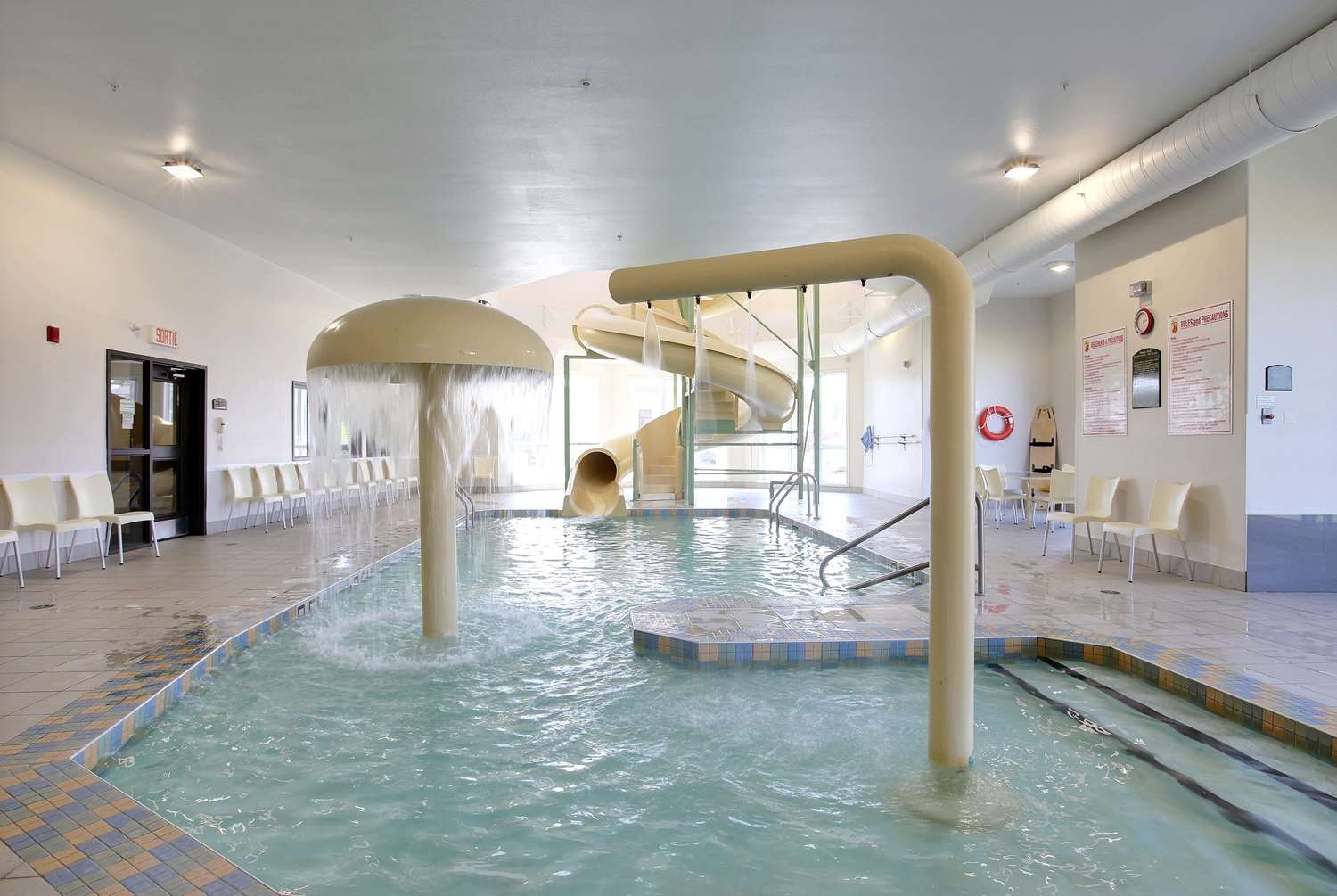 swimming pool spa