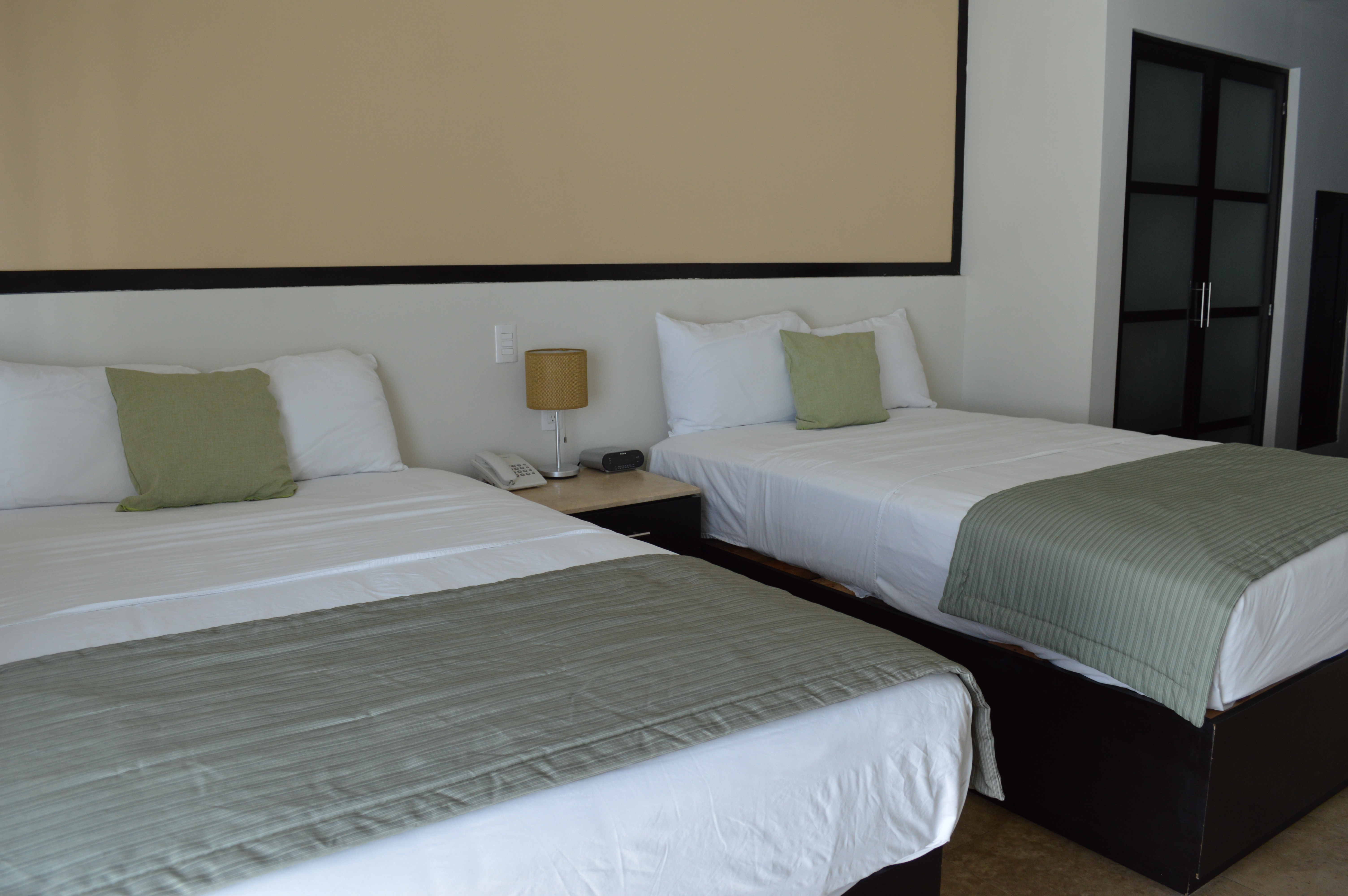 غرفة قياسية بسرير مزدوج، Coral Island Hotel and Spa 2/7