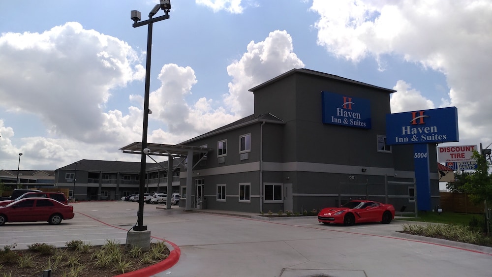 Haven Inn & Suites 51/63