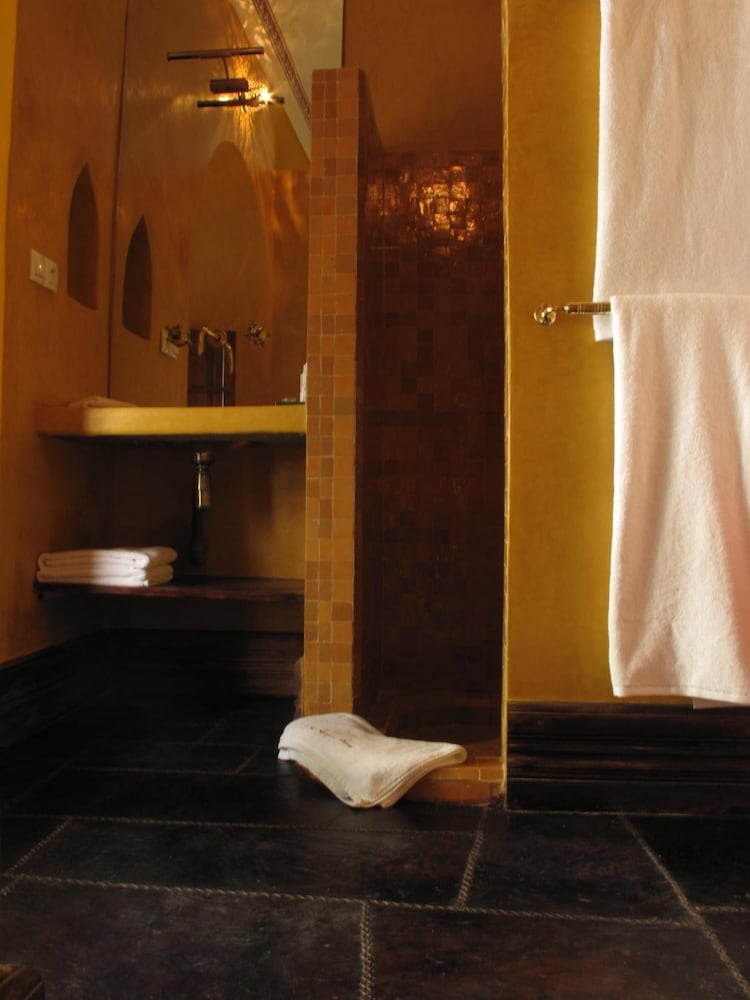 Riad Les Yeux Bleus 45/75