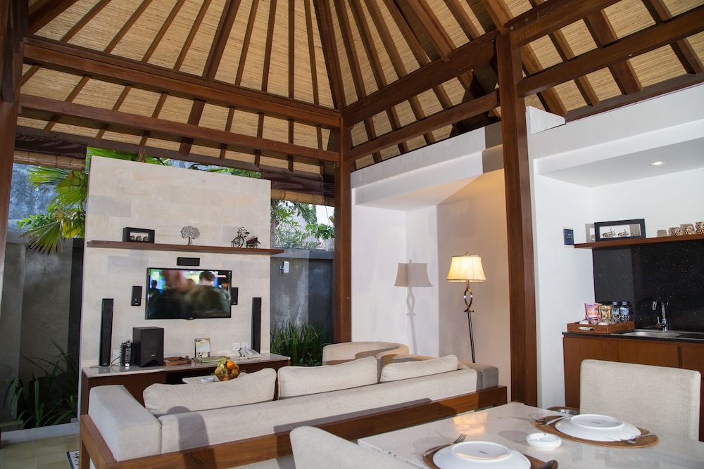 The Astari Villa And Residence 48/67