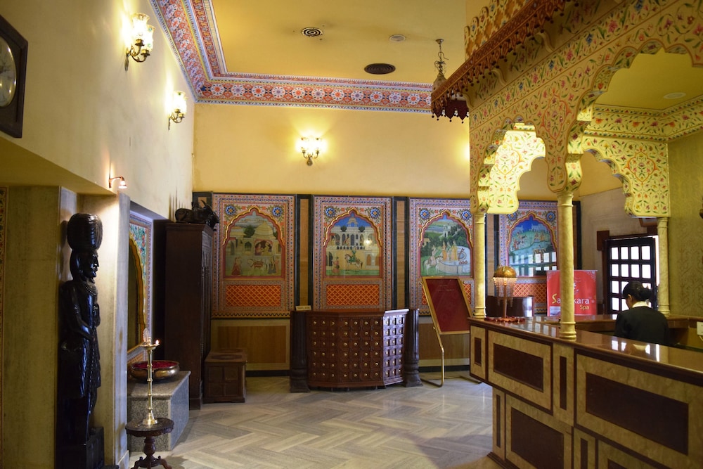 Fort Chandragupt Hotel 7/32