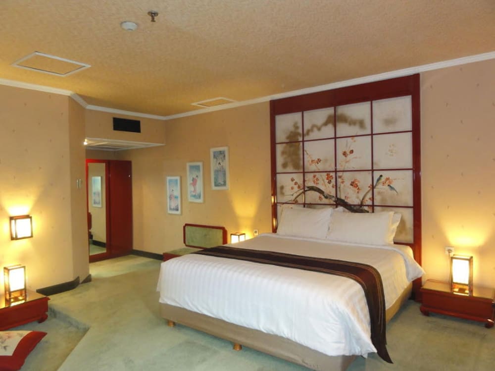 Regents Park Hotel 16/31