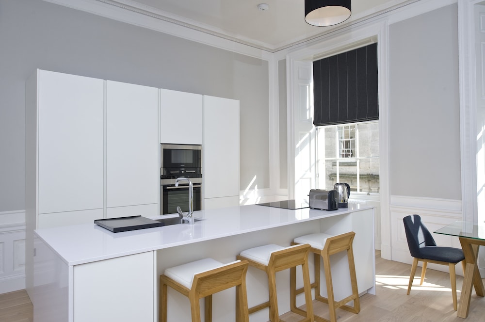 Destiny Scotland - Hill Street Apartments 24/30