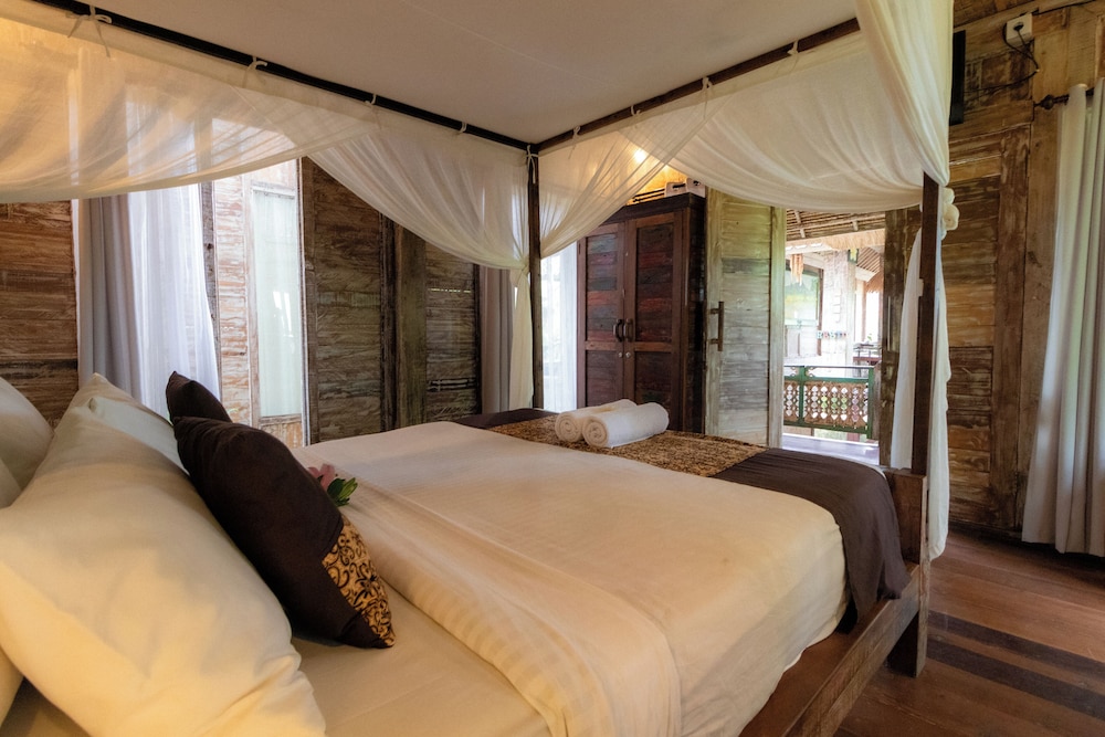 Standard, Double Bed