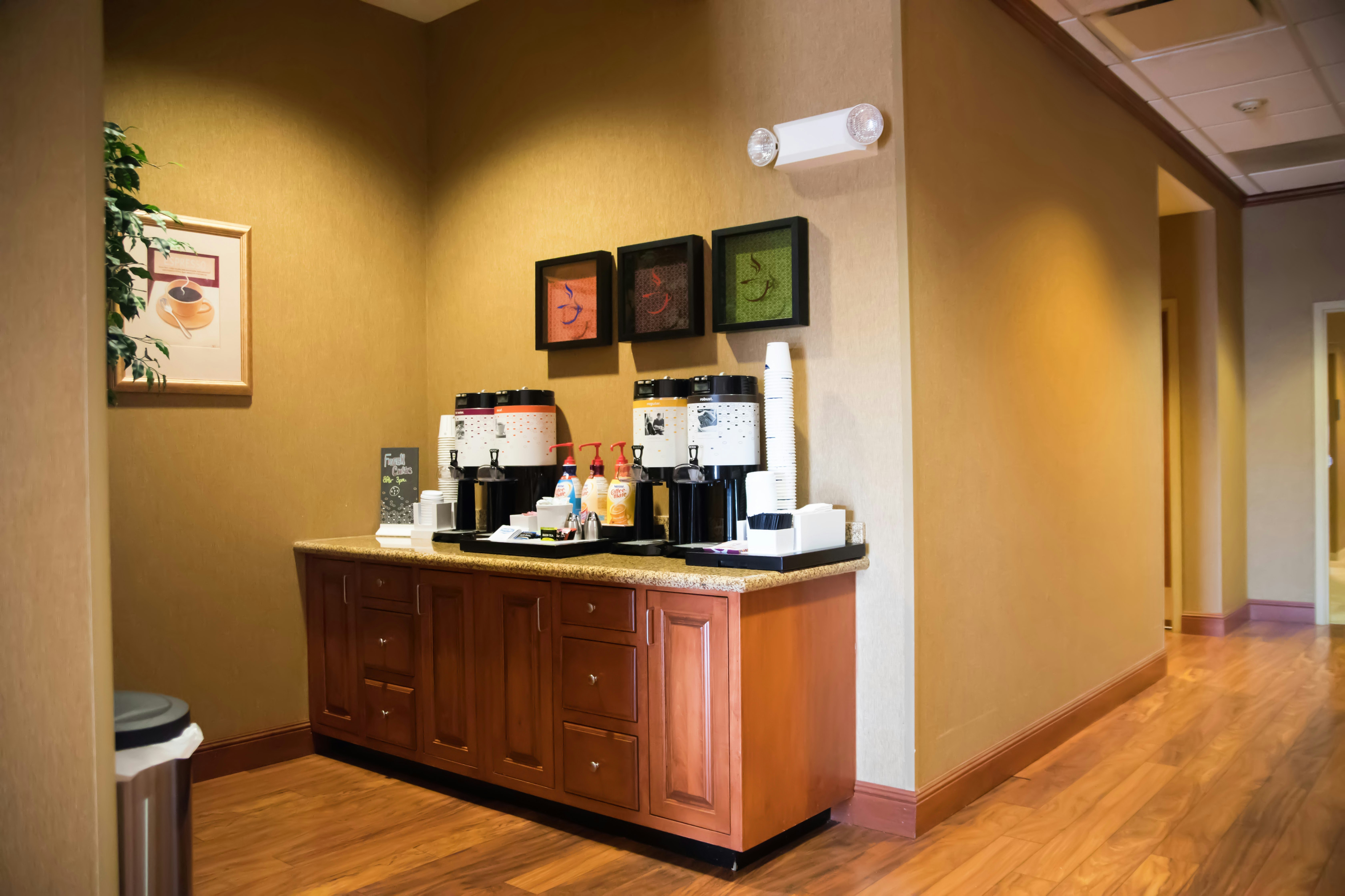 Hampton Inn Mountain Home 6/27