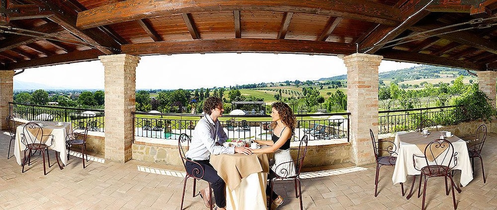 Tenuta Del Perugino 33/50