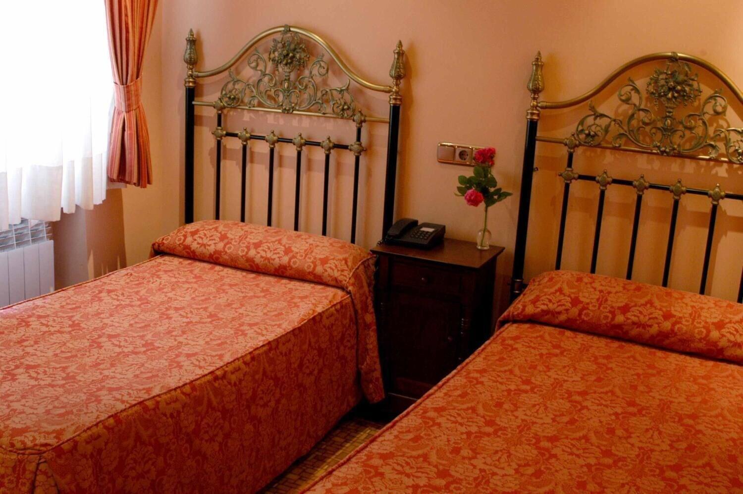 Hotel Julia 16/19