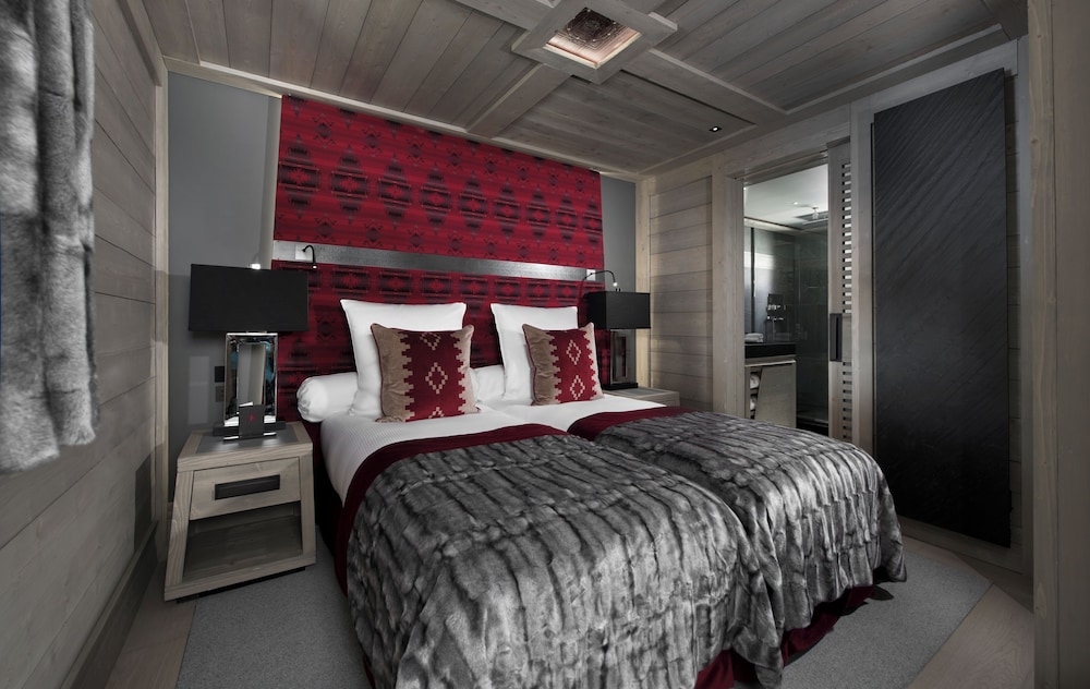FAMILY SUITE, JUNIOR SUITE
