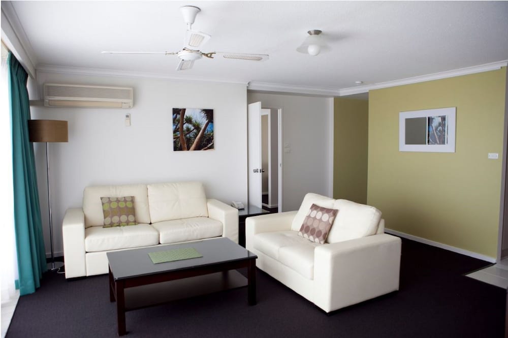 PORT PACIFIC RESORT 29/66