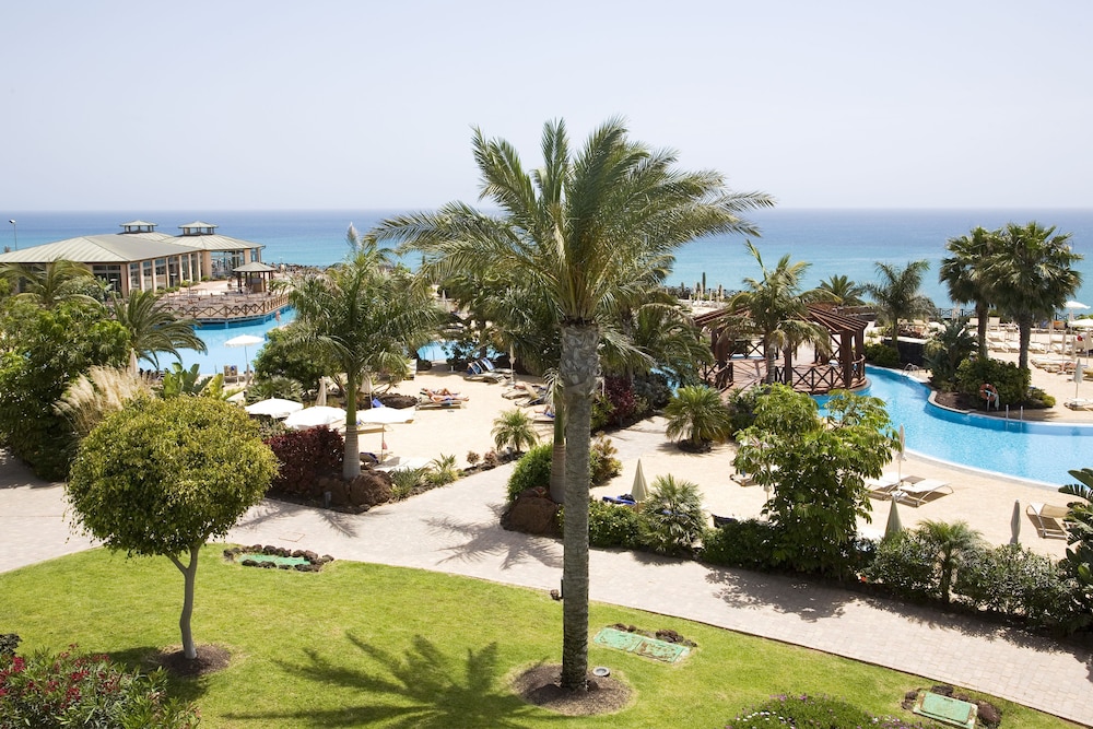 R2 Hotel Pajara Beach 42/48