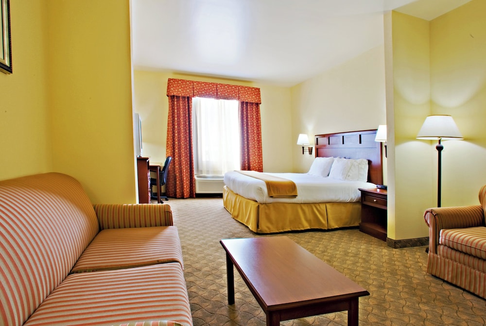 Suite, King Bed, Extra Floor Space