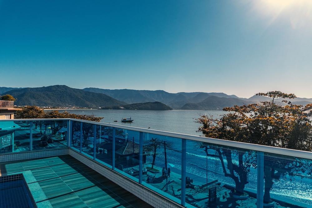 Ubatuba Praia Hotel 2/50
