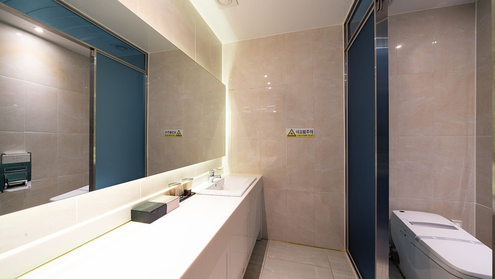 Hotel The One Yeosu 51/53