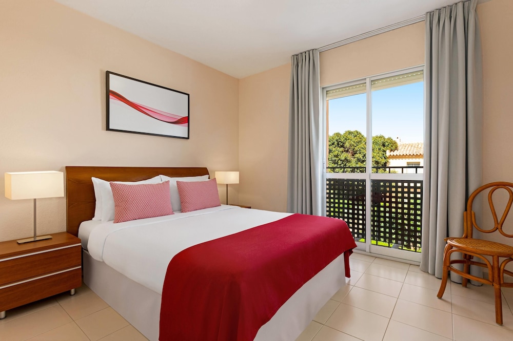 Ramada Hotel and Suites By Wyndham Costa Del Sol 29/75