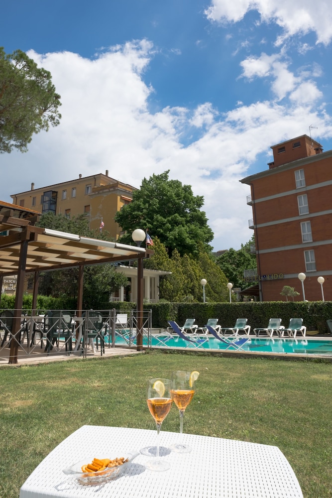 Hotel Lido 6/39