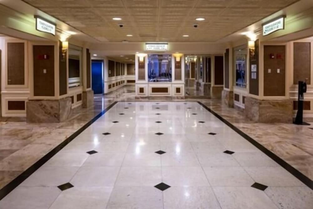 Gold Strike Casino Resort 32/69