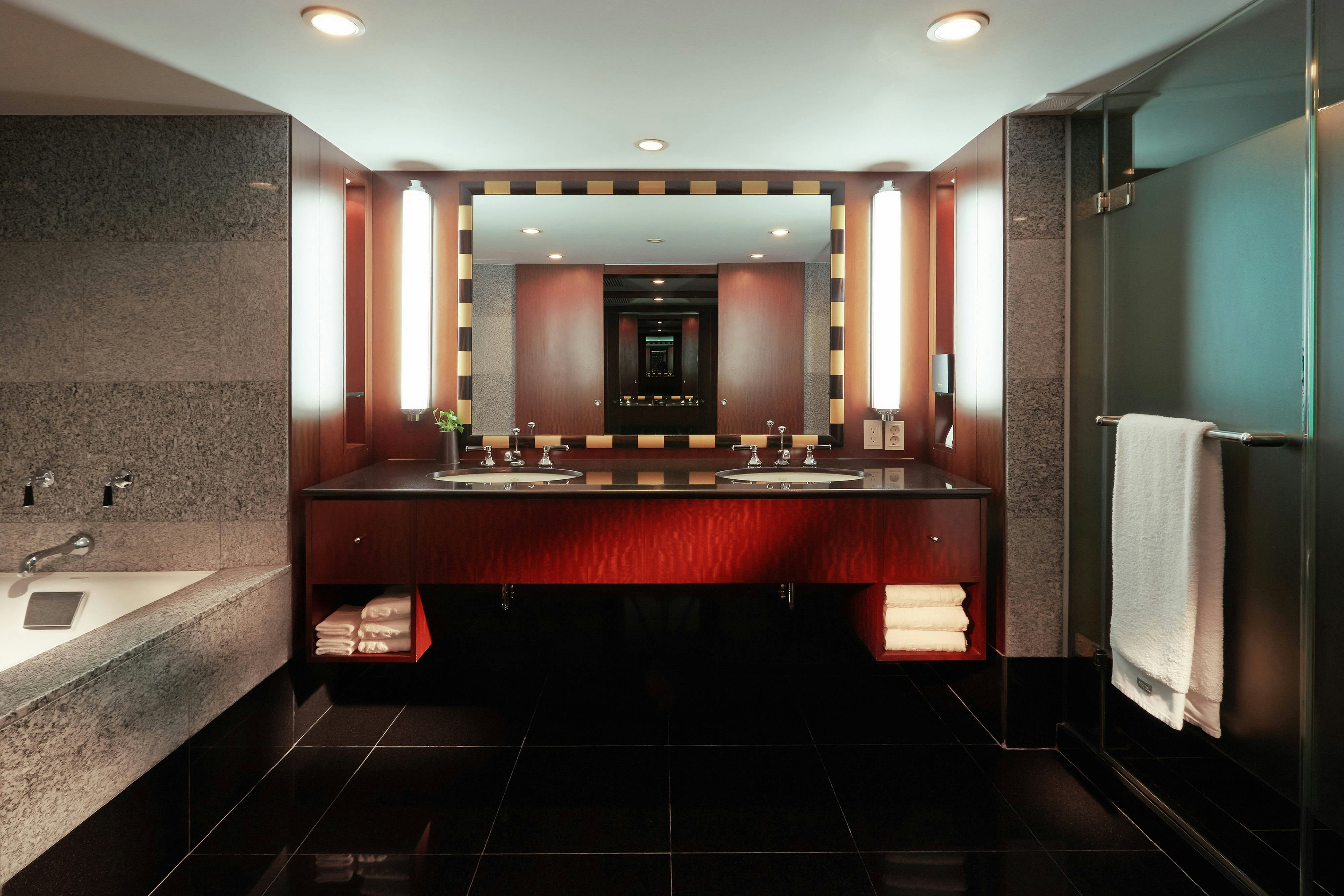 The Westin Josun Seoul 72/73