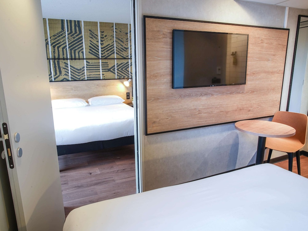 Hotel Ibis Tours centre Giraudeau 17/57